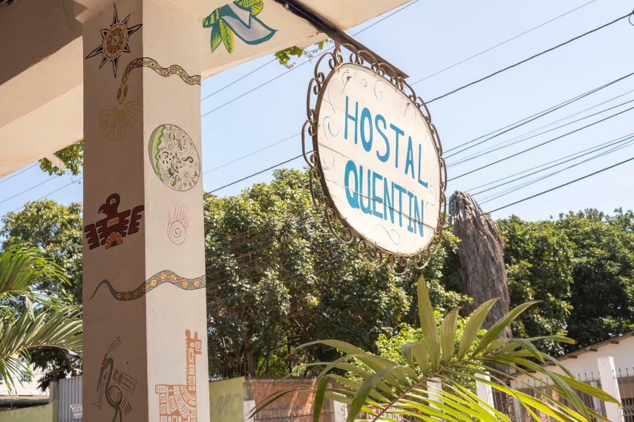 Hostal Quentin Puerto López Exterior foto